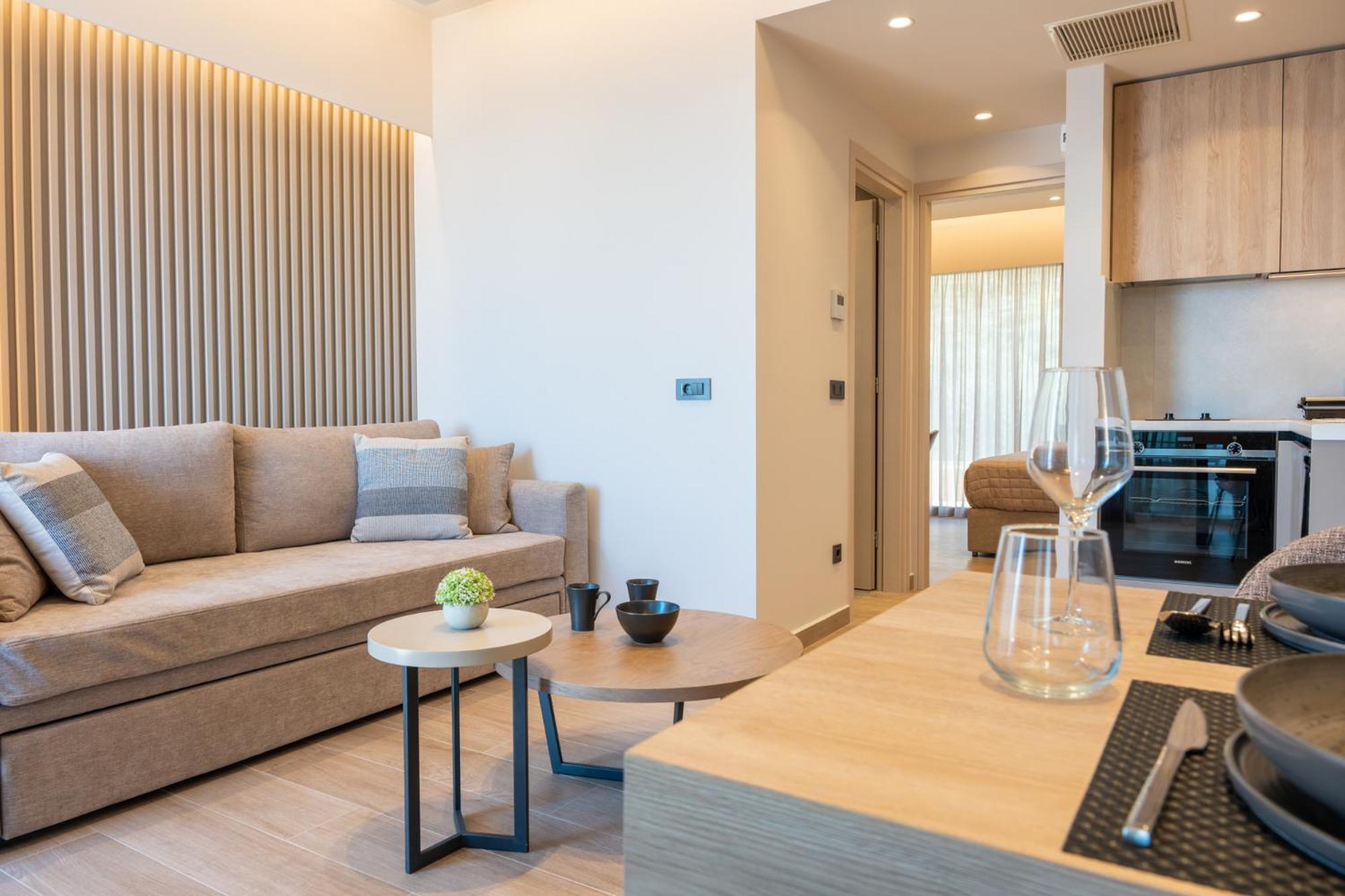 Esthisea Suites 卡拉马塔 外观 照片
